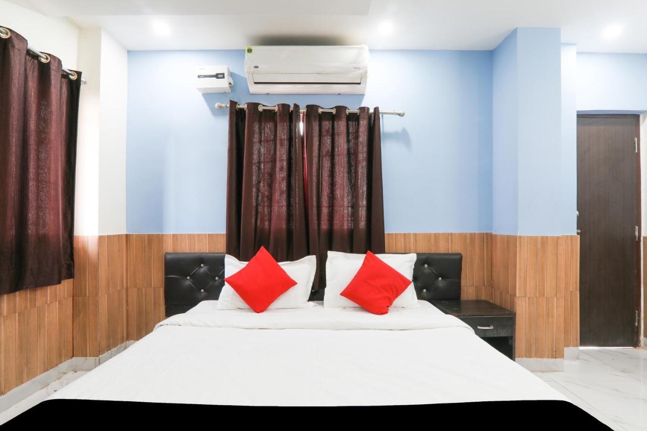 פאטנה Super Oyo Capital O 78105 Hotel Figtree Premier מראה חיצוני תמונה