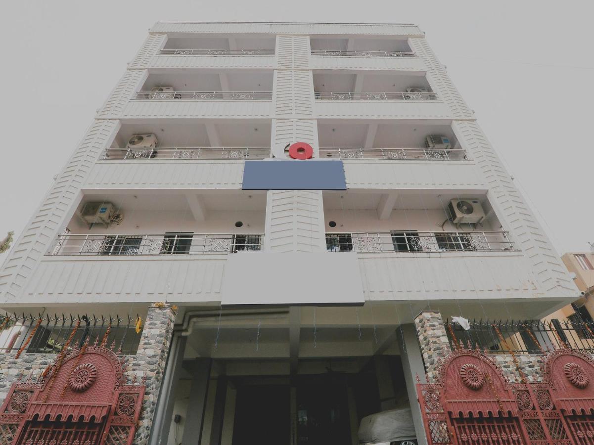 פאטנה Super Oyo Capital O 78105 Hotel Figtree Premier מראה חיצוני תמונה